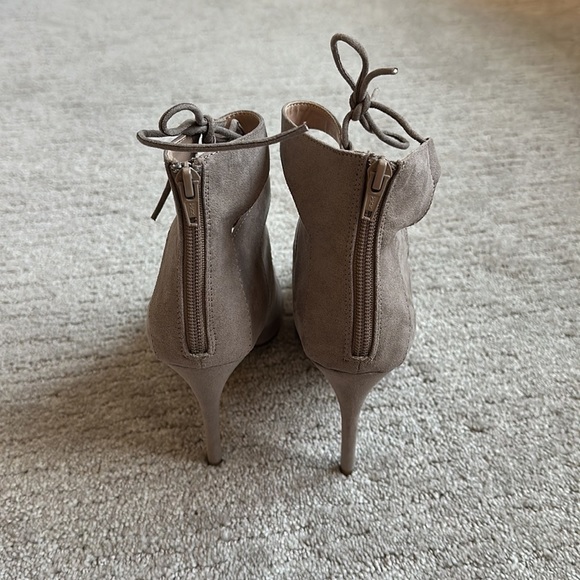 Mix No. 6 lace up heels faux suede 4” heel - Picture 5 of 7